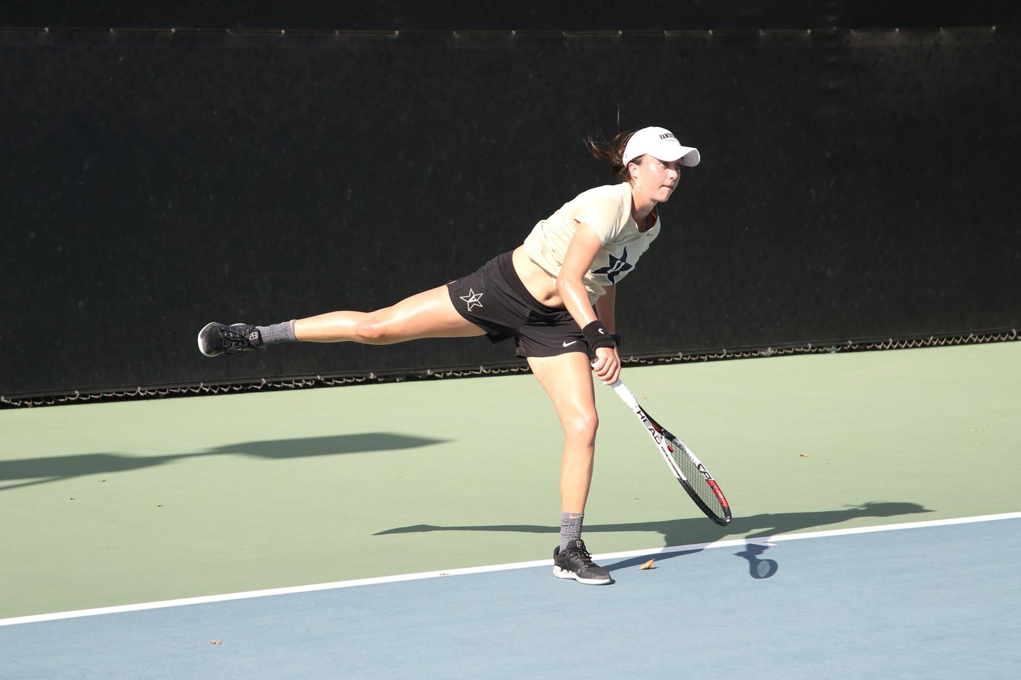 Fernanda Contreras Women's Tennis Vanderbilt University Athletics