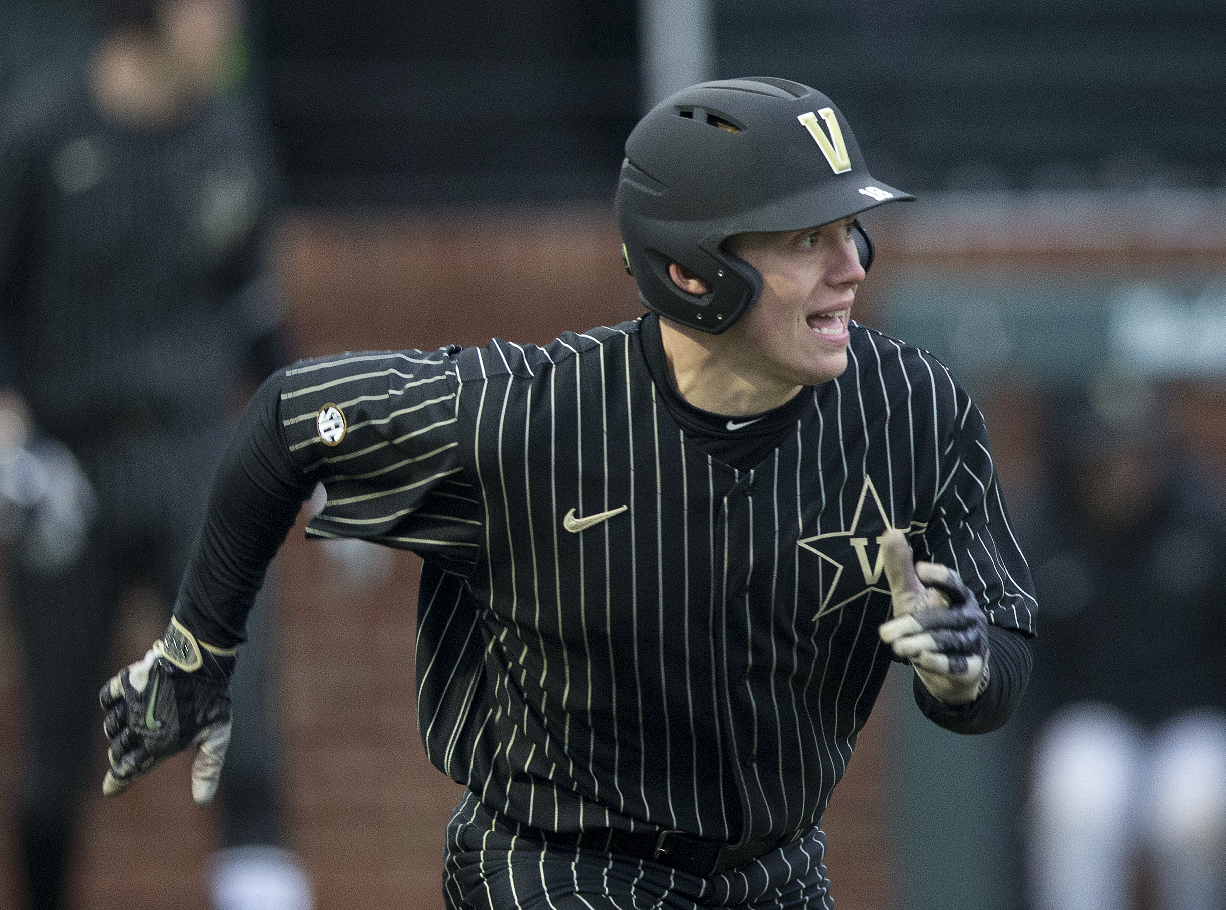 Redhot DeMarco surging for VU Vanderbilt University